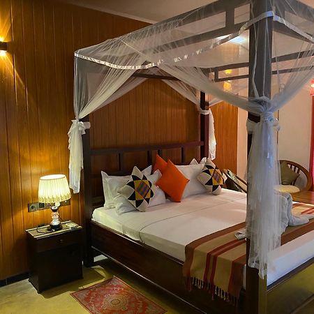 Old Frankland Kandy Luxury Boutique Hotel 외부 사진